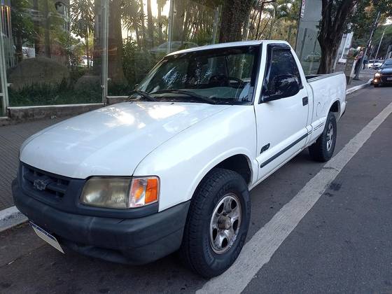 CHEVROLET S10 2.2 MPFI STD 4X2 CS 8V GASOLINA 2P MANUAL CHEVROLET S10 2.2 MPFI STD 4X2 CS 8V GASOLINA 2P MANUAL